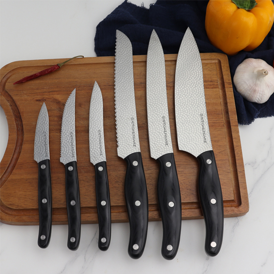 kitchen knife with etching pattern